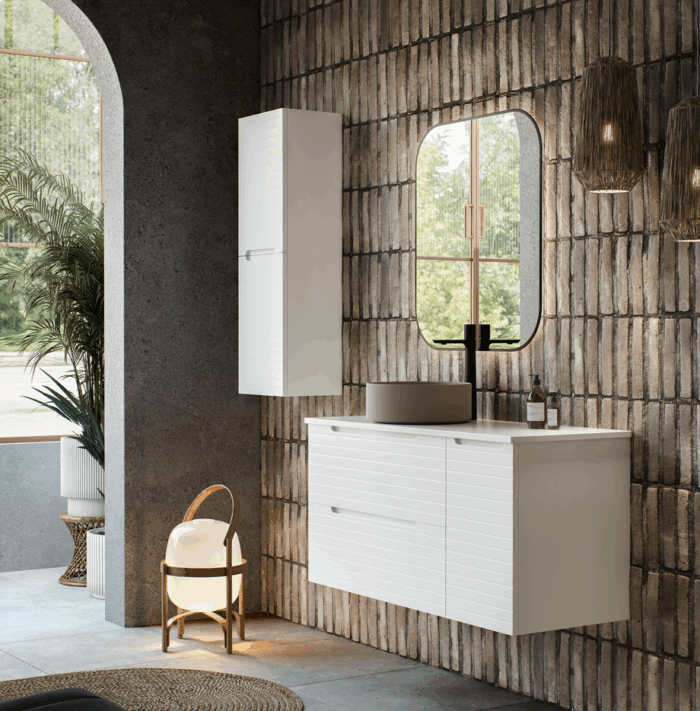 alt="Meuble salle de bain Biarritz suspendu 3 tiroirs"